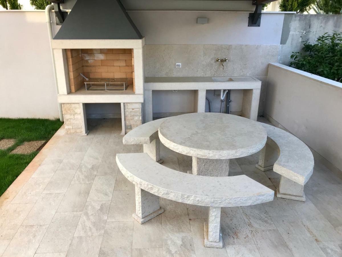 Villa Punta Mulino Lovrečica Exteriör bild